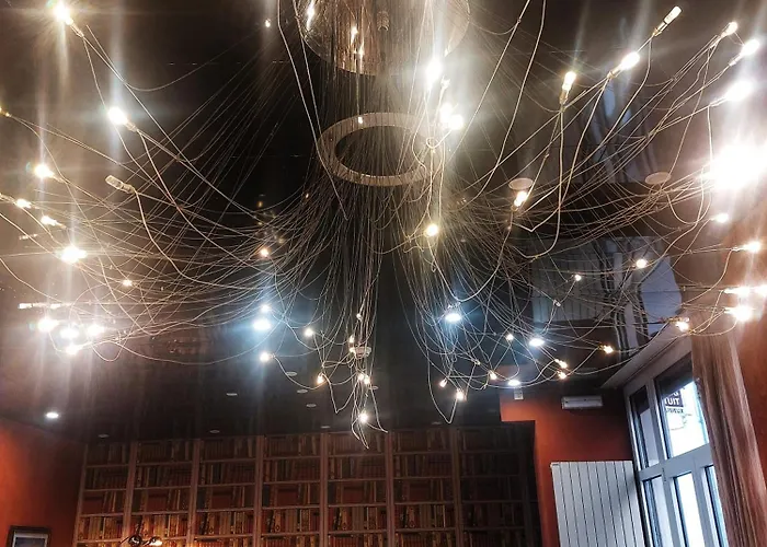 Отель Roc De Massabielle