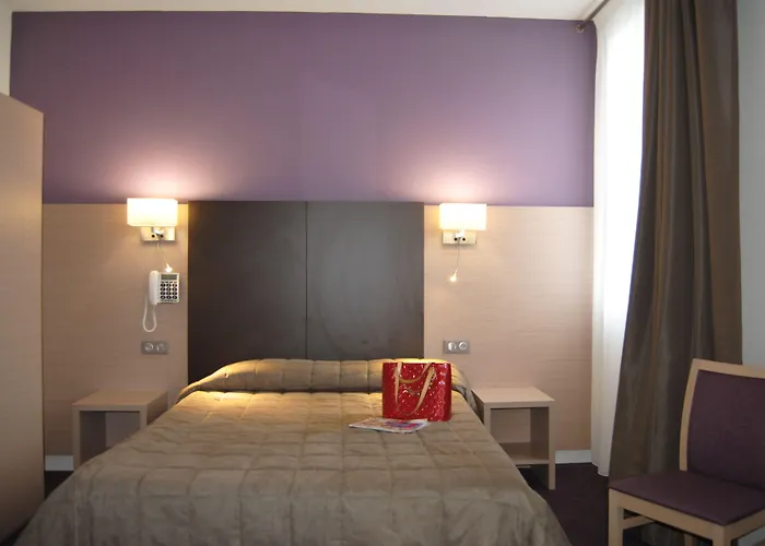 Roc De Massabielle Отель Лурд