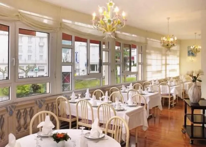 Отель Roc De Massabielle Лурд