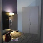 فندق Roc De Massabielle
