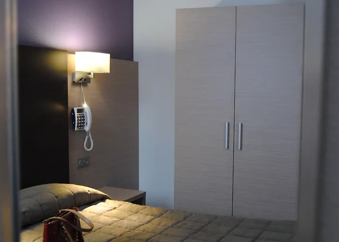 Hotel Roc De Massabielle