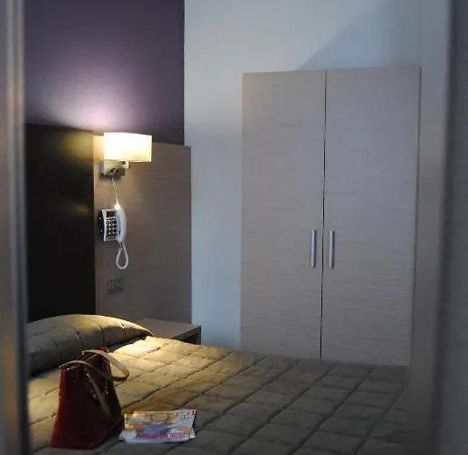 Hotel Roc De Massabielle