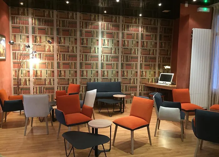 Roc De Massabielle Lourdes