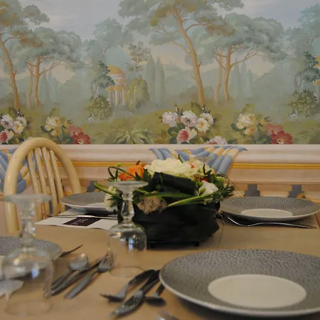 Roc De Massabielle 3* ルルド