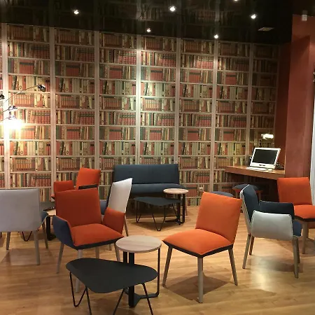 Roc De Massabielle ルルド